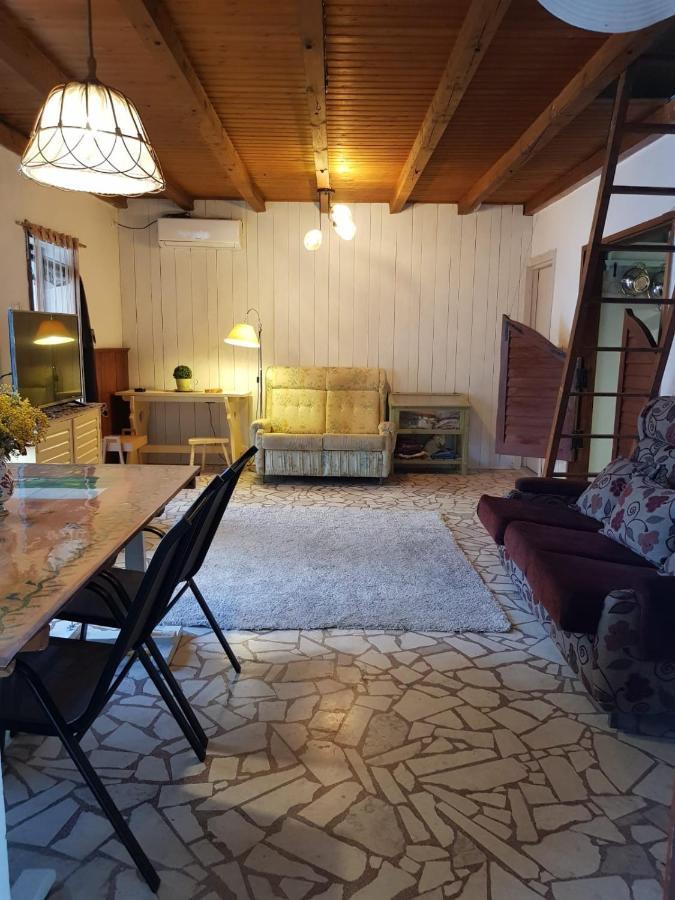 Дом отдыха Sunny Bay House